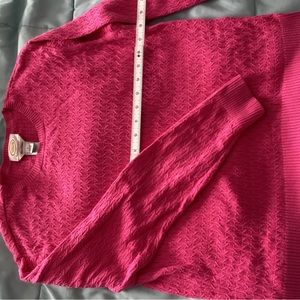talbots Large pink crew neck sweater guc